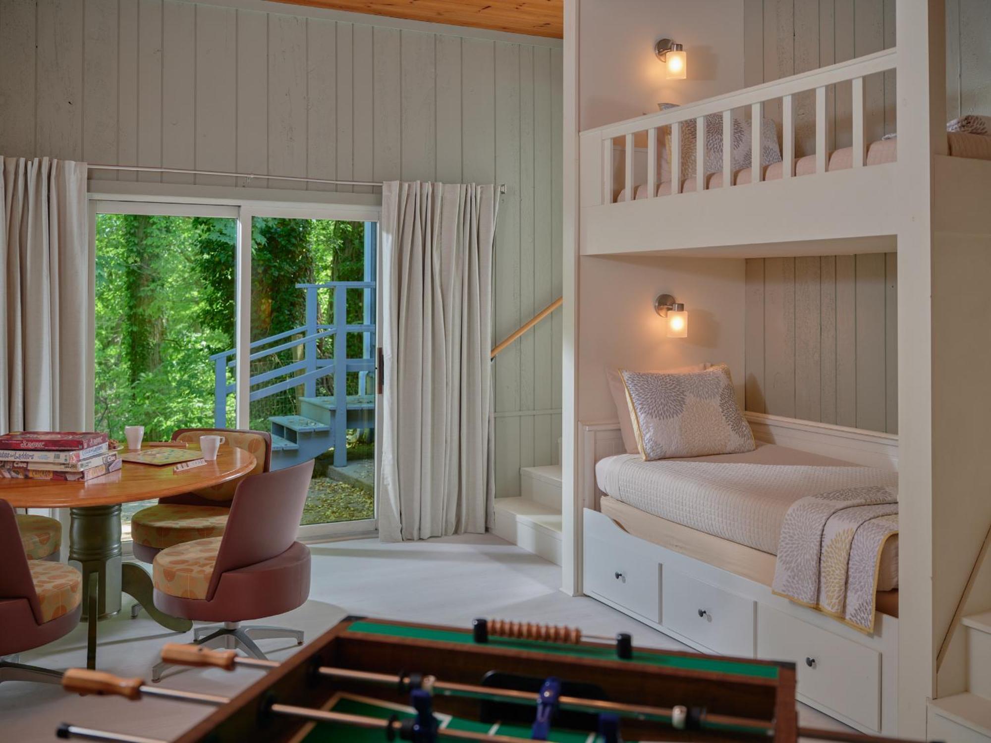 Goldberry Woods- A Modern Farm Resort Union Pier Екстер'єр фото